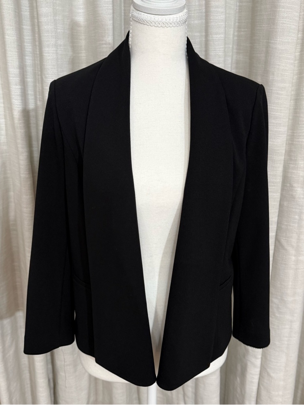 Anne Klein Black Open-Front Shawl Collar Blazer